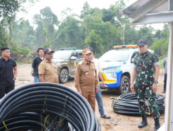 Bersama Dan Yon TP, Bupati Kotabaru Tinjau Progres Pembangunan Batalyon Infanteri TP. 884/Saijaan