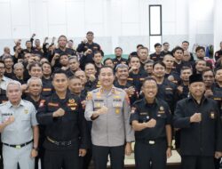 Hadapi Lonjakan SENKOM Sinergi Polrestabes Surabaya Perkuat Kesiapsiagaan Personel