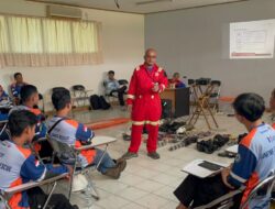 Peringati HUT Ke-51, Indocement Tarjun Gelar Pelatihan Penyelamatan di Ruang Terbatas 