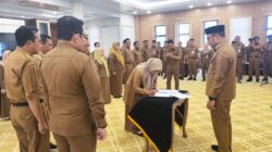 Perkuat Struktur Birokrasi, Wakil Bupati Kotabaru Lantik Pejabat Eselon III dan IV