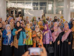 Tingkatkan Layanan, Kader Posyandu Kecamatan Pesantren Studi Tiru ke Ponpes Wali Barokah