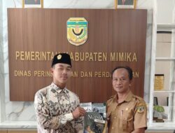 Perkuat Sinergi dan Komunikasi Konstruktif, LDII Timika Jaya Serahkan Majalah Nuansa Persada ke Pemkab Mimika