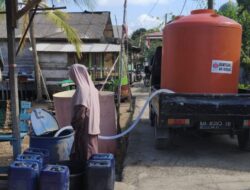 Tanggap Musim Kemarau, Indocement Plant Tarjun Salurkan 1.200 M³ Air Bersih untuk Warga Desa Binaan